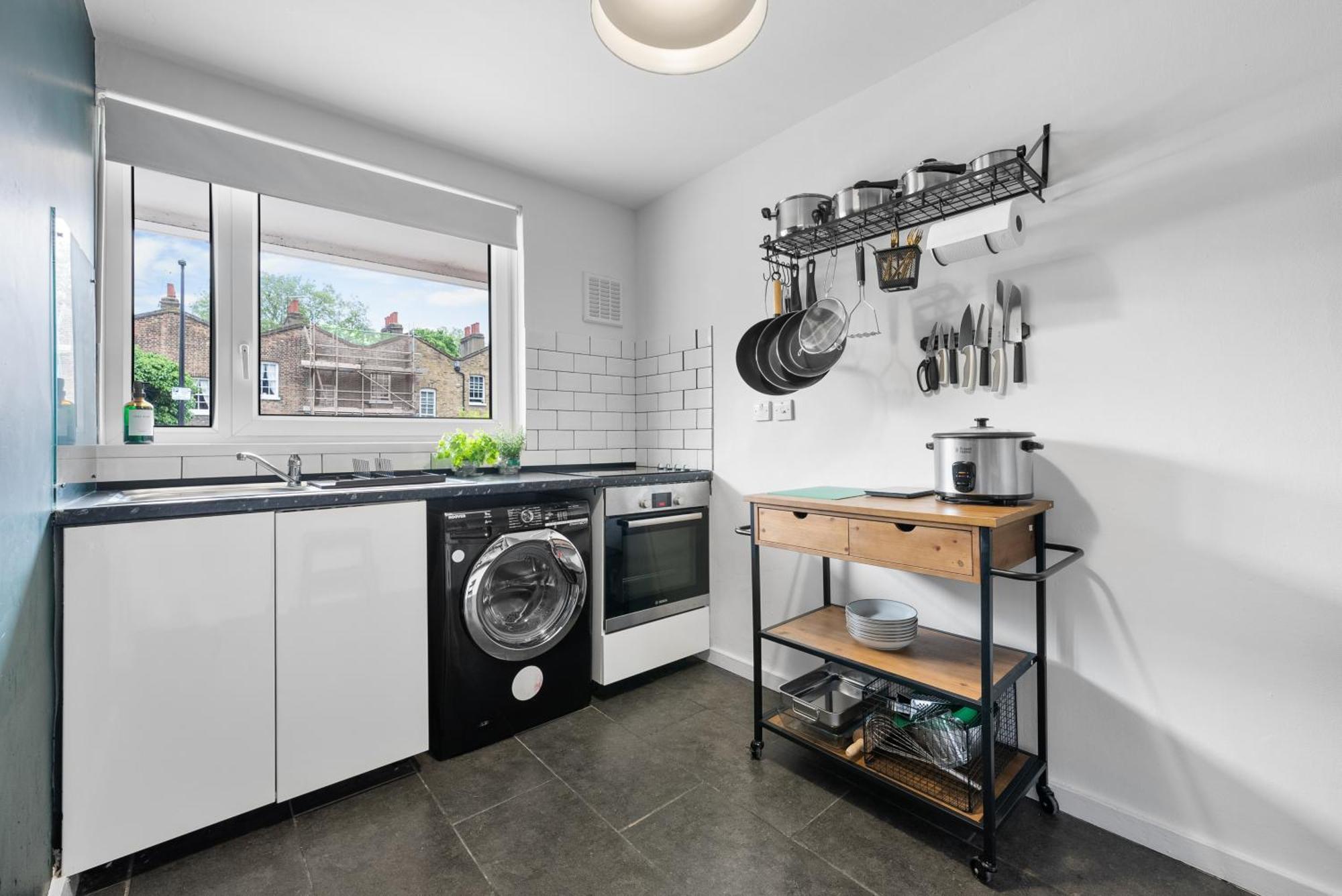 Spacious 3 Bedroom Whitechapel With Garden By Gold Apartamento Londres